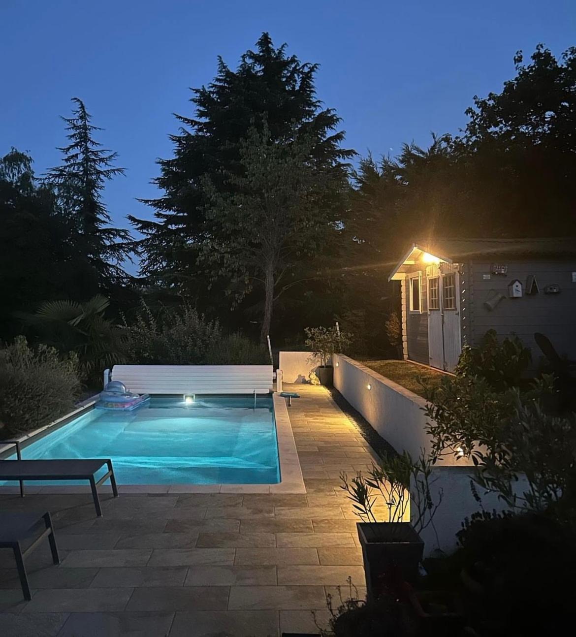 La Glycine B&B Sainte-Colombe  Buitenkant foto